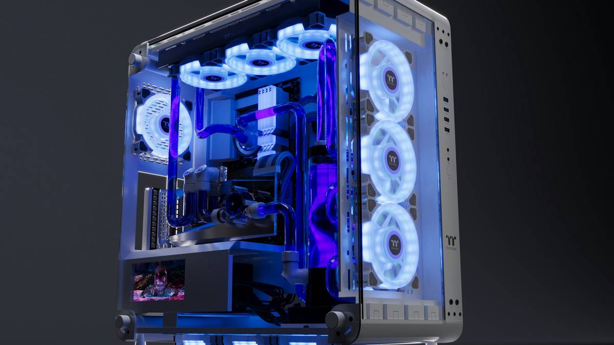 gaming pc bundle asus showing internal build with ASUS motherboard and ROG GPU