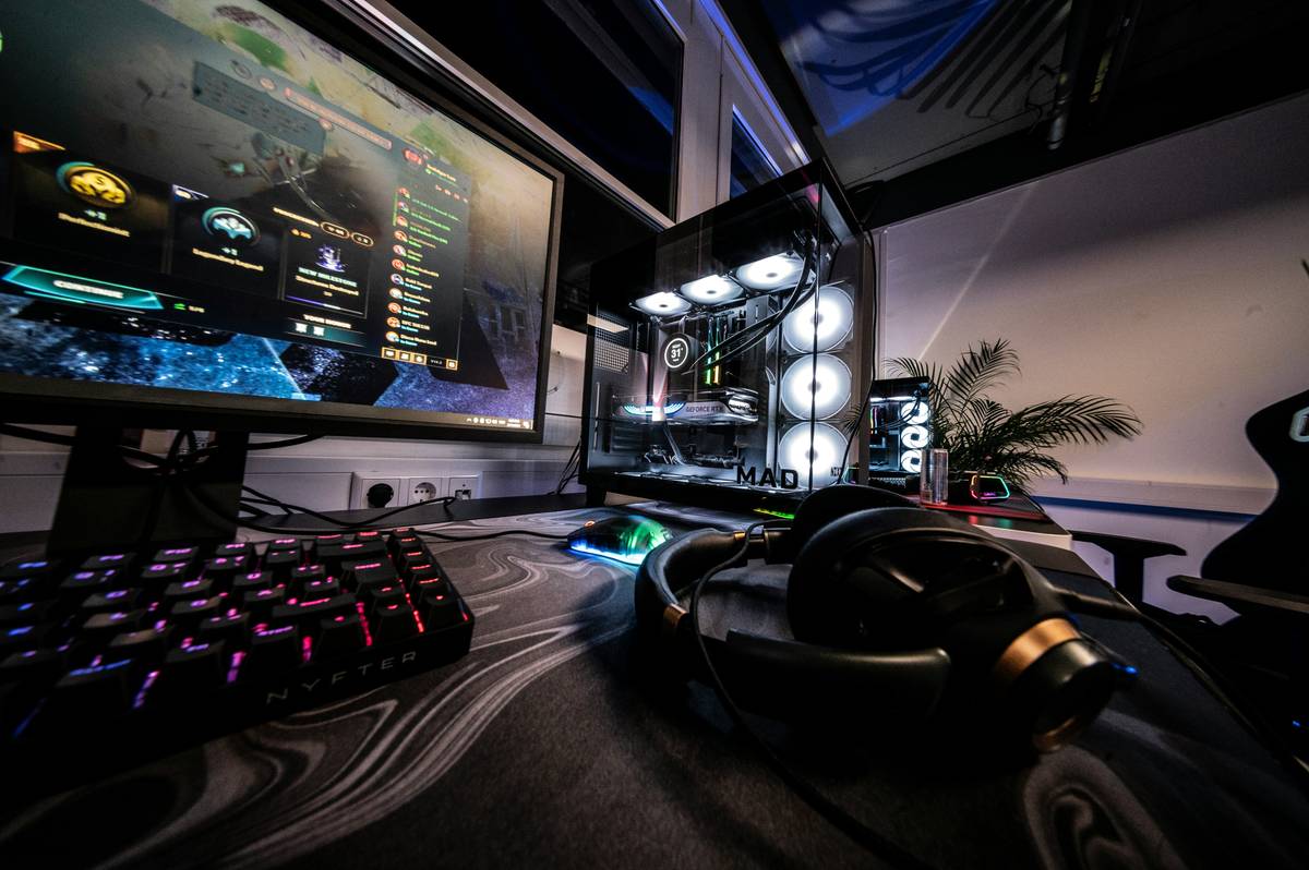 The partnership between **Mad Gaming** and **1337Camp** unites two innovative forces to enhance the gaming experience. **Mad Gaming** brings esports and tech expertise, while **1337Camp** serves as a hub for ambitious gamers and creators. Together, they plan events, workshops, and tournaments for both pros and emerging talent, driving creativity and growth in the community.
